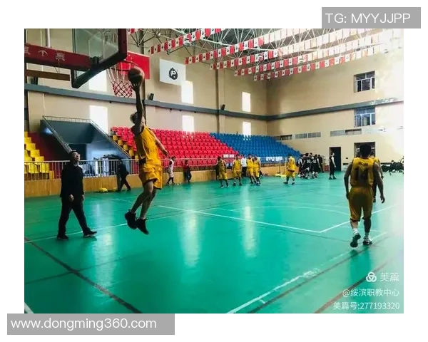 北京街头篮球明星风采展示热血青春与激情碰撞的瞬间